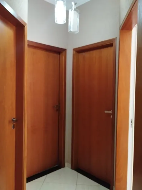 Comprar Casa / Padr&atilde;o em S&atilde;o Jos&eacute; do Rio Preto R$ 350.000,00 - Foto 3