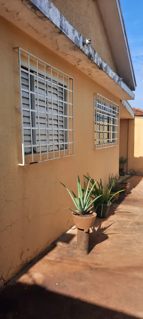 Comprar Casa / Padr&atilde;o em S&atilde;o Jos&eacute; do Rio Preto R$ 220.000,00 - Foto 11