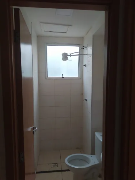 Comprar Apartamento / Padr&atilde;o em S&atilde;o Jos&eacute; do Rio Preto R$ 185.000,00 - Foto 13