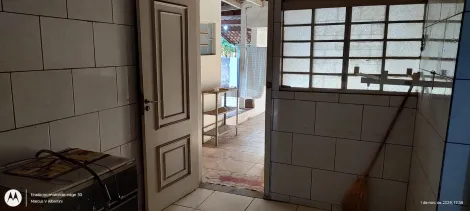 Alugar Casa / Padr&atilde;o em S&atilde;o Jos&eacute; do Rio Preto R$ 1.500,00 - Foto 3
