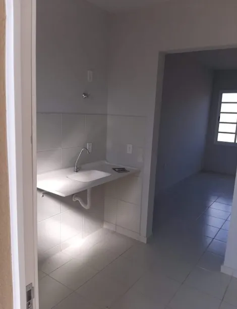 Comprar Casa / Padr&atilde;o em S&atilde;o Jos&eacute; do Rio Preto R$ 220.000,00 - Foto 5