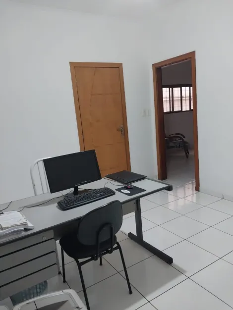 Comprar Casa / Padr&atilde;o em S&atilde;o Jos&eacute; do Rio Preto R$ 400.000,00 - Foto 3