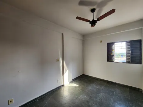 Alugar Apartamento / Padr&atilde;o em S&atilde;o Jos&eacute; do Rio Preto R$ 1.000,00 - Foto 6