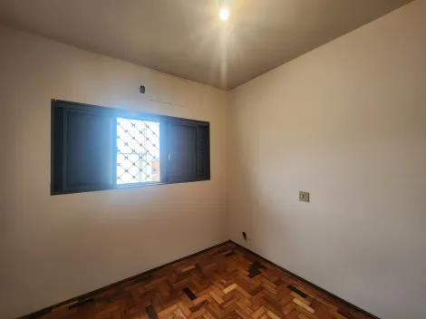 Alugar Apartamento / Padr&atilde;o em S&atilde;o Jos&eacute; do Rio Preto R$ 1.300,00 - Foto 5