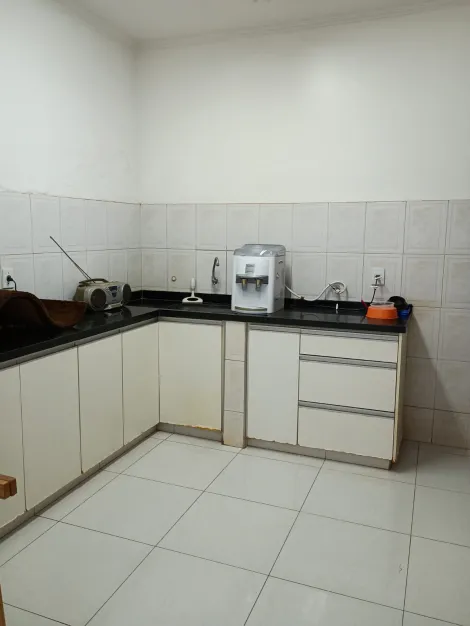 Comprar Casa / Padr&atilde;o em S&atilde;o Jos&eacute; do Rio Preto R$ 400.000,00 - Foto 4
