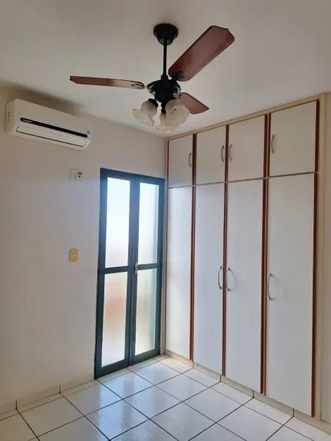 Comprar Apartamento / Padr&atilde;o em S&atilde;o Jos&eacute; do Rio Preto R$ 230.000,00 - Foto 13