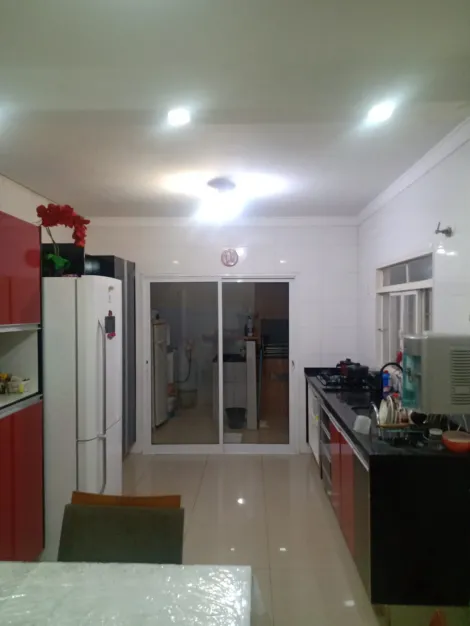 Alugar Casa / Padr&atilde;o em S&atilde;o Jos&eacute; do Rio Preto R$ 2.000,00 - Foto 2