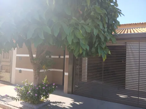 Casa / Padr&atilde;o em Mendon&ccedil;a 