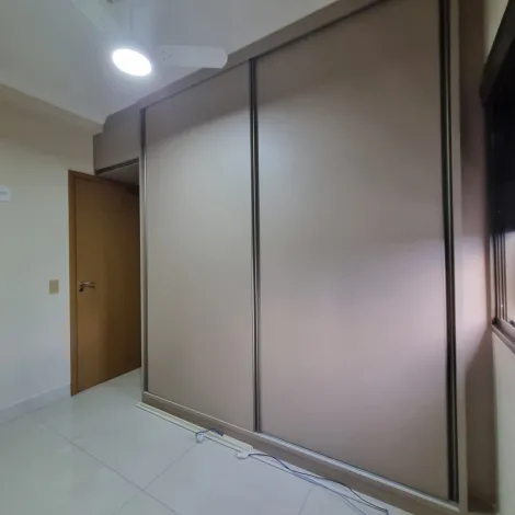 Alugar Apartamento / Padr&atilde;o em S&atilde;o Jos&eacute; do Rio Preto R$ 3.200,00 - Foto 8