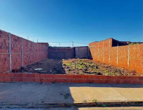 Alugar Terreno / Padr&atilde;o em S&atilde;o Jos&eacute; do Rio Preto. apenas R$ 100.000,00