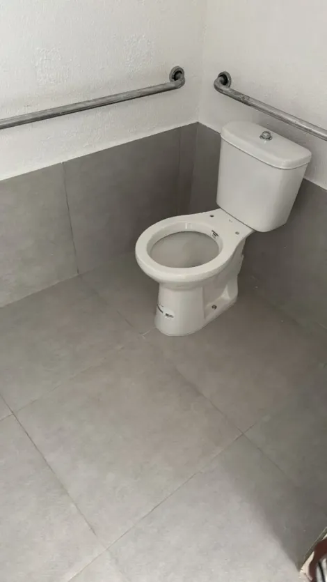 Alugar Comercial / Sal&atilde;o em S&atilde;o Jos&eacute; do Rio Preto R$ 2.200,00 - Foto 5