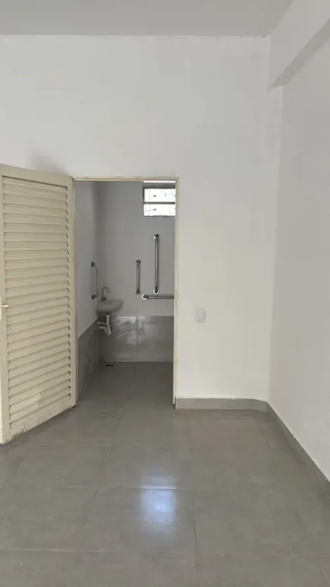 Alugar Comercial / Sal&atilde;o em S&atilde;o Jos&eacute; do Rio Preto R$ 2.400,00 - Foto 2