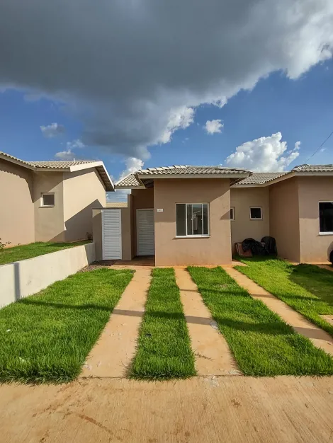 Alugar Casa / Condom&iacute;nio em Bady Bassitt. apenas R$ 1.150,00