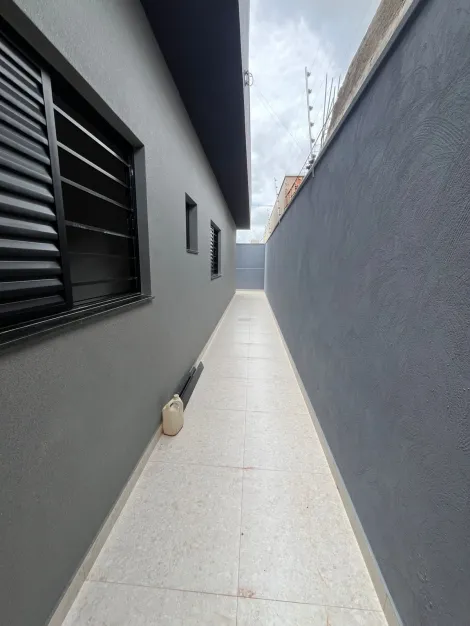 Comprar Casa / Padr&atilde;o em S&atilde;o Jos&eacute; do Rio Preto R$ 680.000,00 - Foto 17