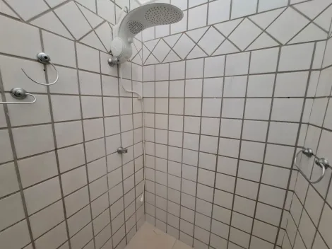 Alugar Casa / Condom&iacute;nio em S&atilde;o Jos&eacute; do Rio Preto R$ 1.400,00 - Foto 11