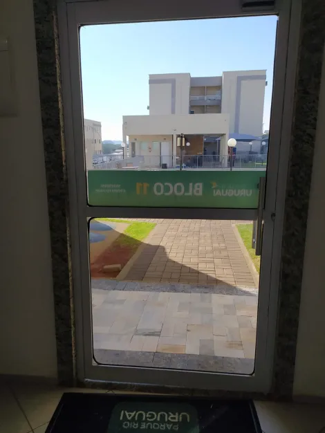 Alugar Apartamento / Padr&atilde;o em S&atilde;o Jos&eacute; do Rio Preto R$ 950,00 - Foto 30