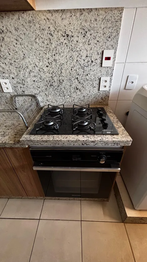 Alugar Apartamento / Padr&atilde;o em S&atilde;o Jos&eacute; do Rio Preto R$ 3.000,00 - Foto 4