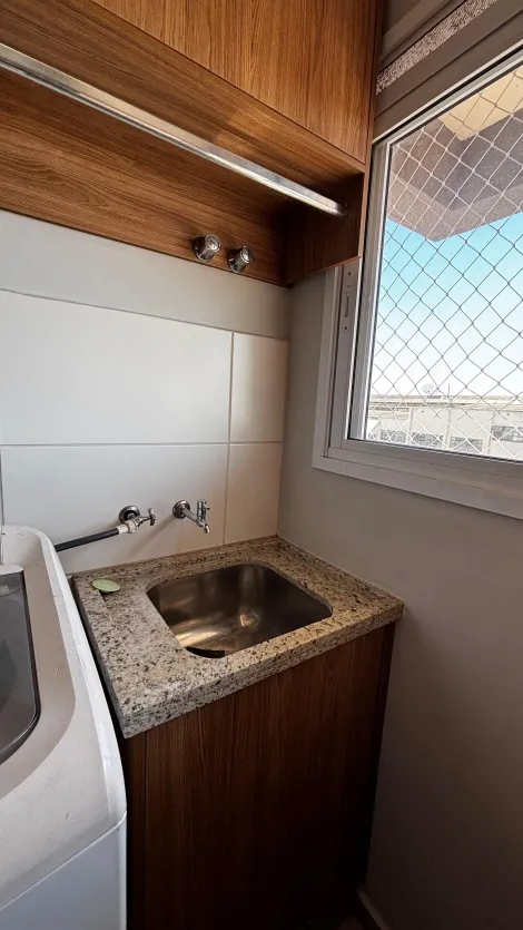 Alugar Apartamento / Padr&atilde;o em S&atilde;o Jos&eacute; do Rio Preto R$ 3.000,00 - Foto 5