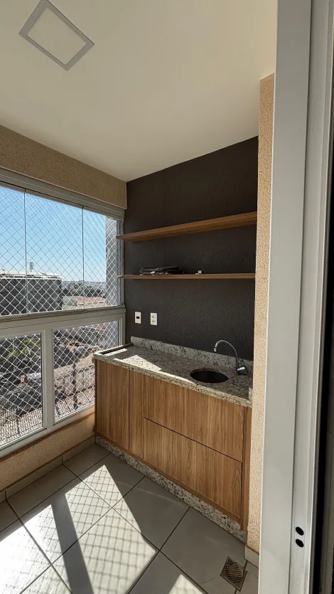 Alugar Apartamento / Padr&atilde;o em S&atilde;o Jos&eacute; do Rio Preto R$ 3.000,00 - Foto 9