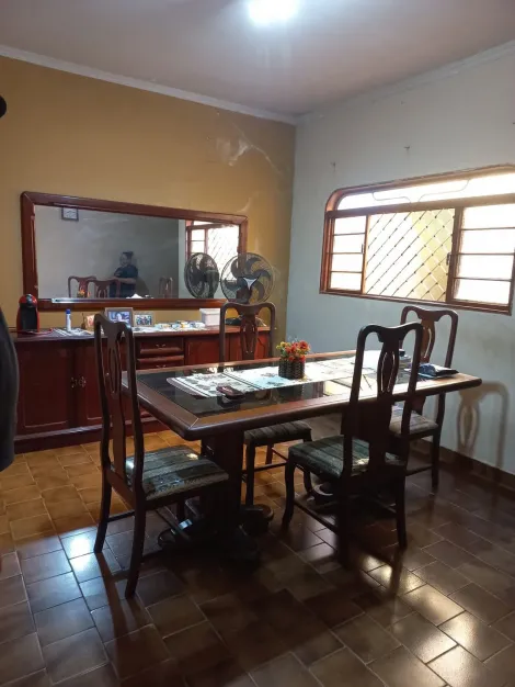 Comprar Casa / Padr&atilde;o em S&atilde;o Jos&eacute; do Rio Preto R$ 750.000,00 - Foto 2