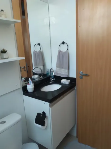 Comprar Apartamento / Padr&atilde;o em S&atilde;o Jos&eacute; do Rio Preto R$ 215.000,00 - Foto 13