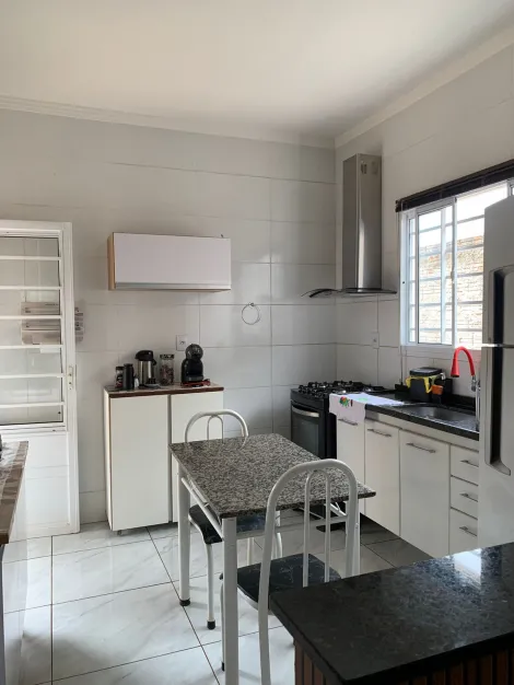 Comprar Casa / Padr&atilde;o em S&atilde;o Jos&eacute; do Rio Preto R$ 320.000,00 - Foto 4