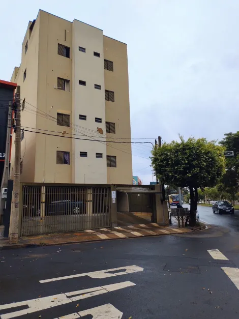 Apartamento / Padr&atilde;o em S&atilde;o Jos&eacute; do Rio Preto 