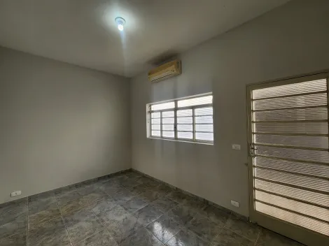 Comprar Casa / Padr&atilde;o em S&atilde;o Jos&eacute; do Rio Preto R$ 550.000,00 - Foto 3