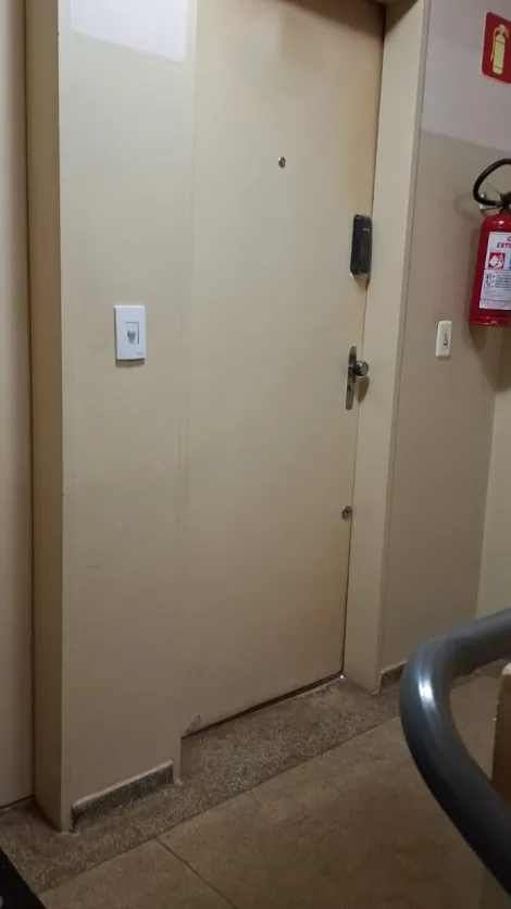 Comprar Apartamento / Padr&atilde;o em S&atilde;o Jos&eacute; do Rio Preto R$ 250.000,00 - Foto 4