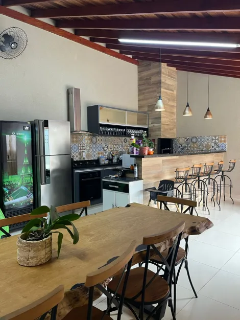 Comprar Casa / Padr&atilde;o em S&atilde;o Jos&eacute; do Rio Preto R$ 380.000,00 - Foto 3