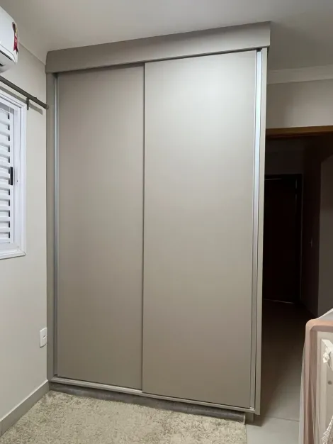 Comprar Casa / Padr&atilde;o em S&atilde;o Jos&eacute; do Rio Preto R$ 380.000,00 - Foto 9