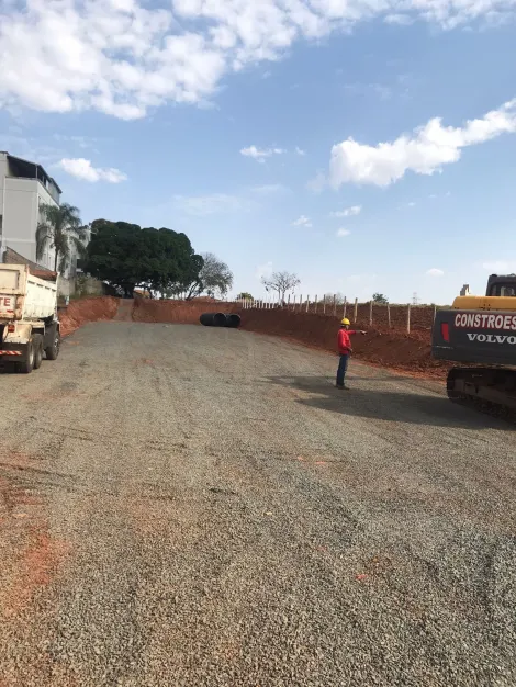 Alugar Terreno / &Aacute;rea em S&atilde;o Jos&eacute; do Rio Preto R$ 10.250,00 - Foto 4