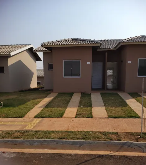 Alugar Casa / Condom&iacute;nio em Bady Bassitt. apenas R$ 237.000,00