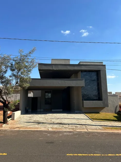 Casa / Condom&iacute;nio em S&atilde;o Jos&eacute; do Rio Preto 