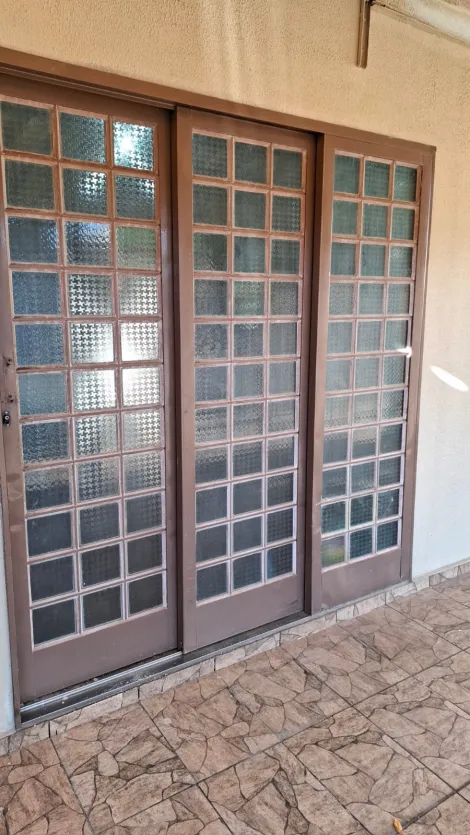 Comprar Casa / Padr&atilde;o em S&atilde;o Jos&eacute; do Rio Preto R$ 170.000,00 - Foto 3