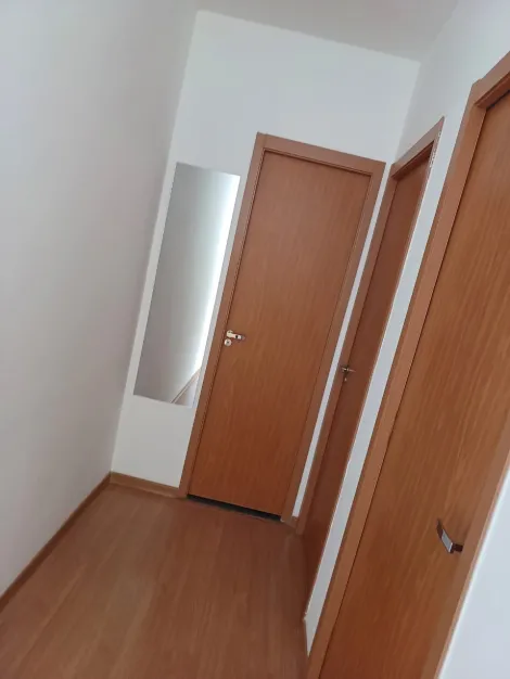 Alugar Apartamento / Padr&atilde;o em S&atilde;o Jos&eacute; do Rio Preto R$ 850,00 - Foto 4