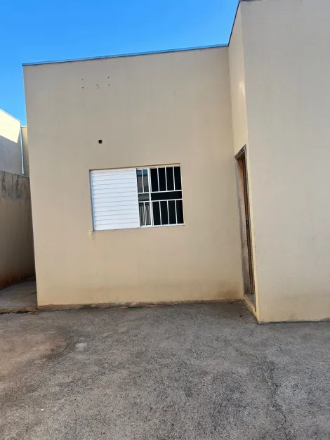 Alugar Casa / Padr&atilde;o em S&atilde;o Jos&eacute; do Rio Preto. apenas R$ 210.000,00