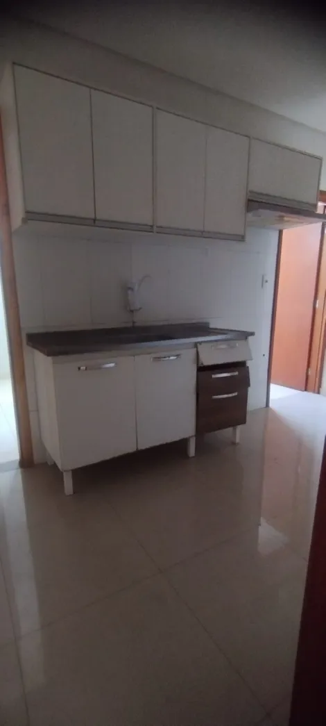 Alugar Casa / Sobrado em Bady Bassitt R$ 1.400,00 - Foto 7