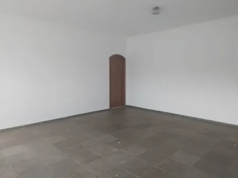 Alugar Casa / Padr&atilde;o em S&atilde;o Jos&eacute; do Rio Preto. apenas R$ 6.000,00