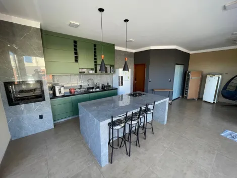Alugar Casa / Padr&atilde;o em S&atilde;o Jos&eacute; do Rio Preto. apenas R$ 2.800,00