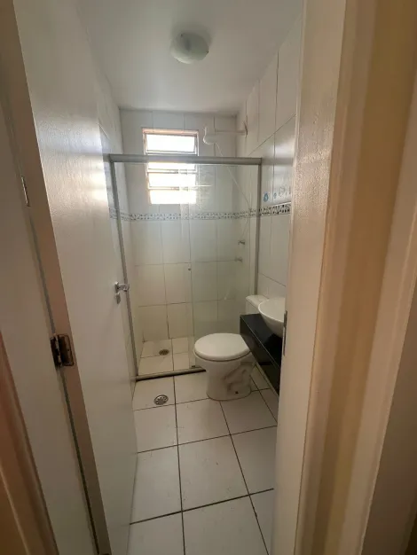 Alugar Apartamento / Padr&atilde;o em S&atilde;o Jos&eacute; do Rio Preto R$ 1.200,00 - Foto 7