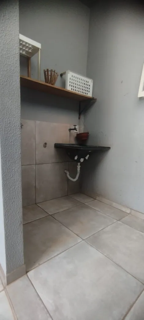 Alugar Casa / Padr&atilde;o em Bady Bassitt R$ 1.500,00 - Foto 28