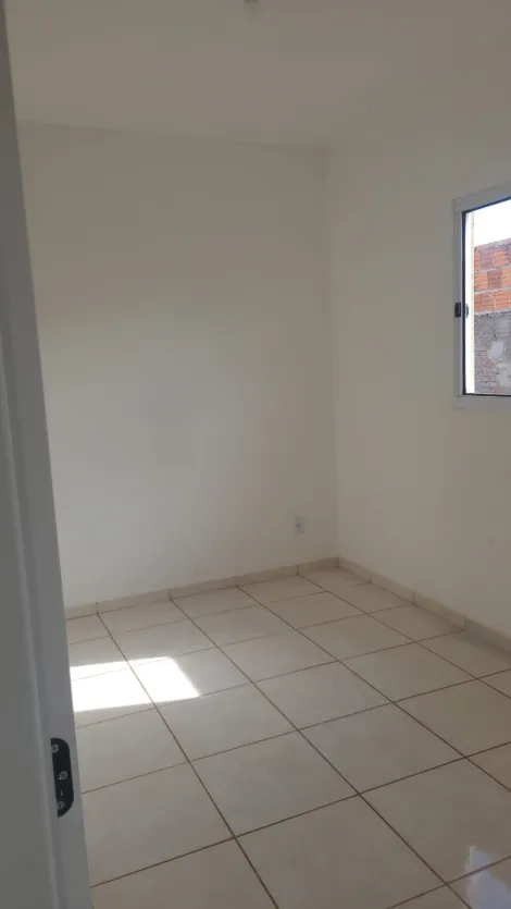 Comprar Casa / Padr&atilde;o em Bady Bassitt R$ 150.000,00 - Foto 4