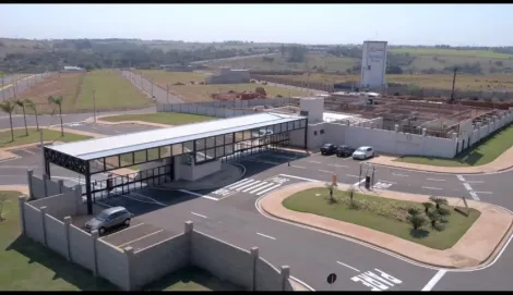 Alugar Terreno / Condom&iacute;nio em S&atilde;o Jos&eacute; do Rio Preto. apenas R$ 240.000,00