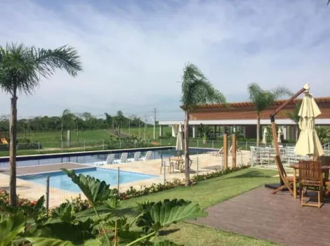 Terreno / Condom&iacute;nio em Mirassol 