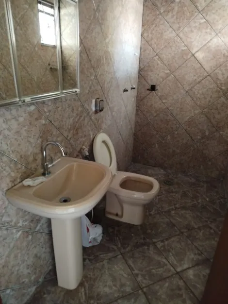 Alugar Casa / Padr&atilde;o em S&atilde;o Jos&eacute; do Rio Preto R$ 1.250,00 - Foto 16