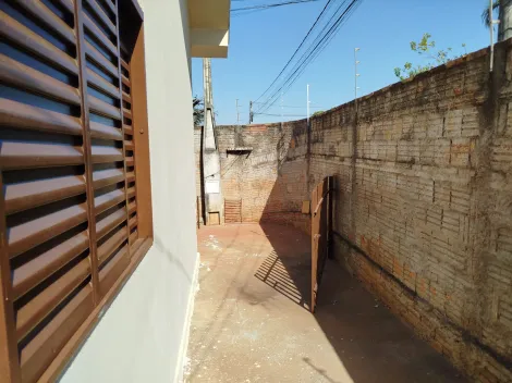 Alugar Casa / Padr&atilde;o em S&atilde;o Jos&eacute; do Rio Preto R$ 1.250,00 - Foto 22