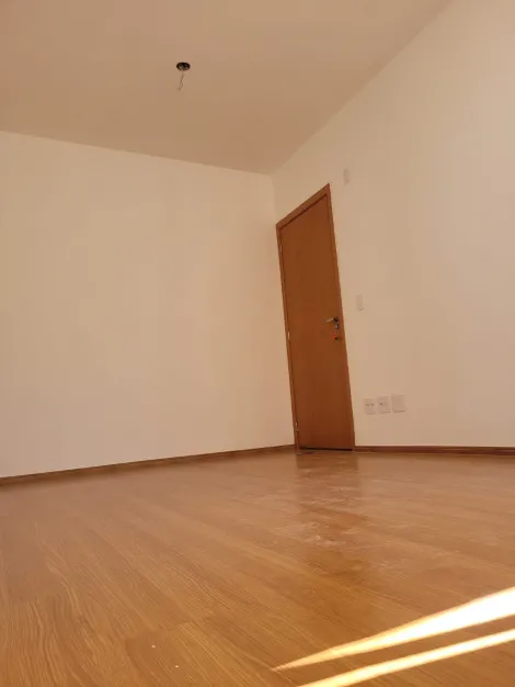 Comprar Apartamento / Padr&atilde;o em S&atilde;o Jos&eacute; do Rio Preto R$ 220.000,00 - Foto 3