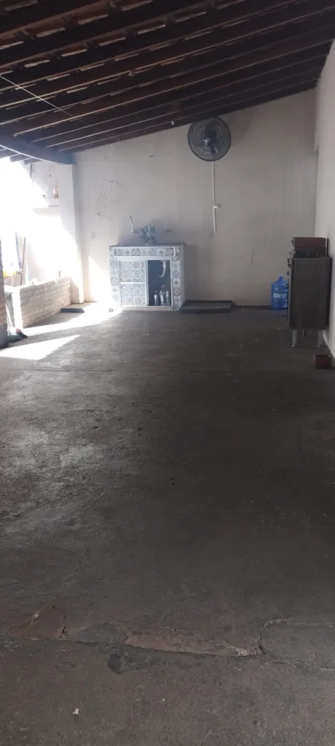 Alugar Casa / Padr&atilde;o em Bady Bassitt. apenas R$ 230.000,00