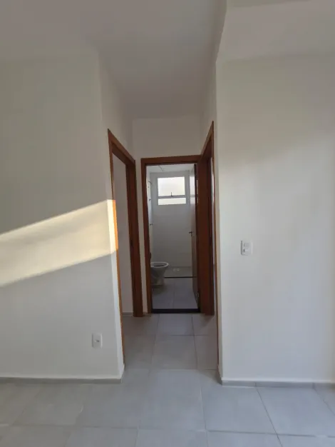 Alugar Apartamento / Padr&atilde;o em S&atilde;o Jos&eacute; do Rio Preto R$ 900,00 - Foto 2